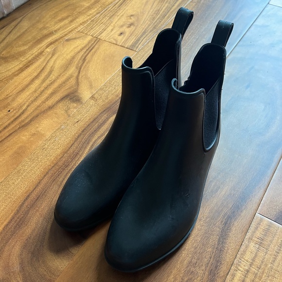 Rain Boots - Picture 2 of 4